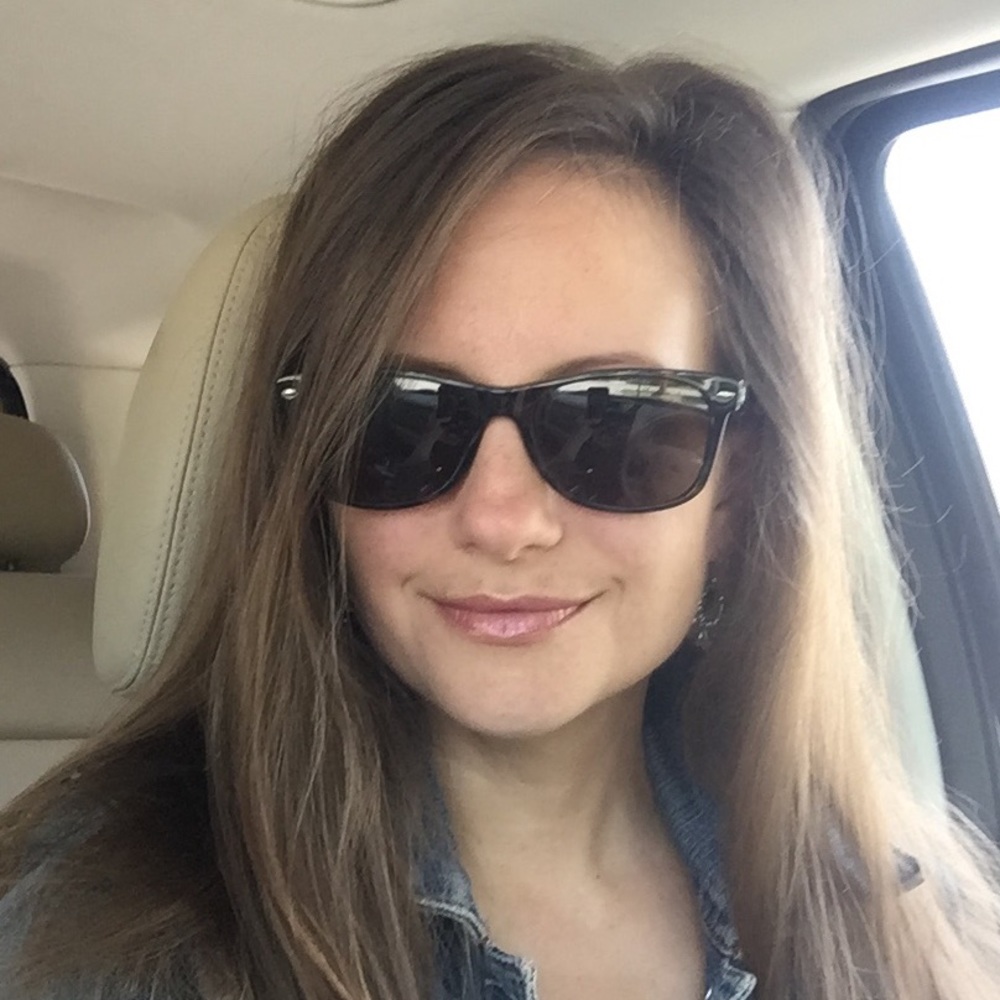 Meet your Posher, Victoria